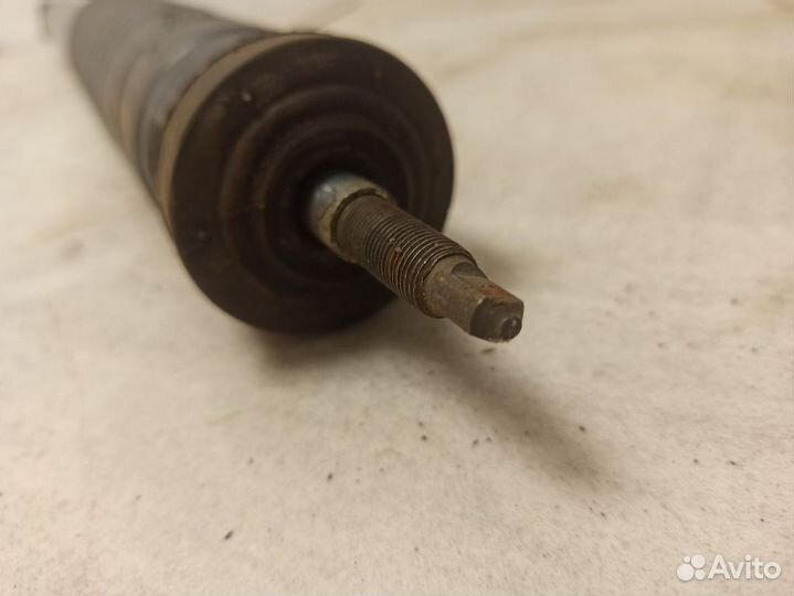 Амортизатор задний