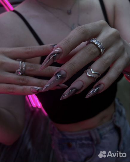 Мастер маникюра