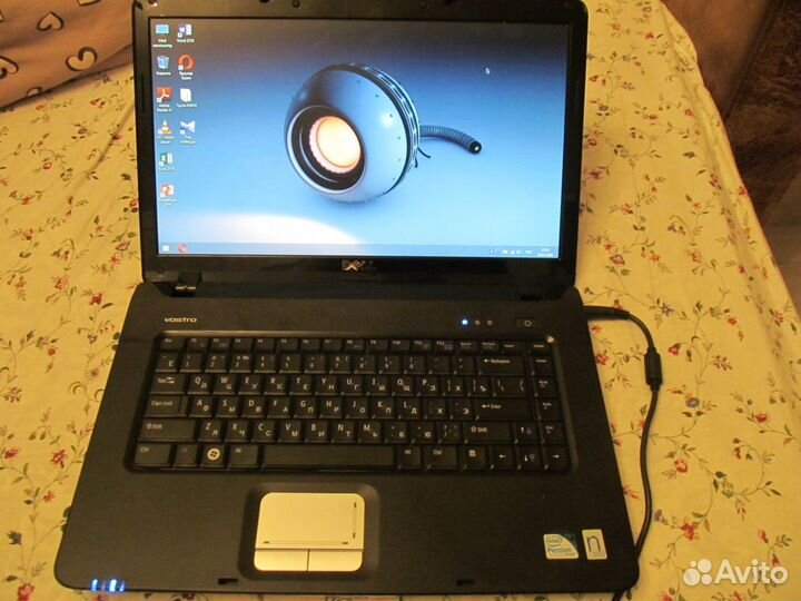 Ноутбук Dell Vostro 1015