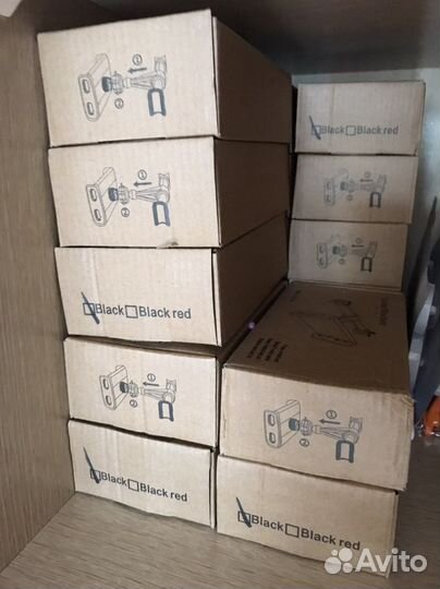 Держатель для планшета или телефона на подголовник