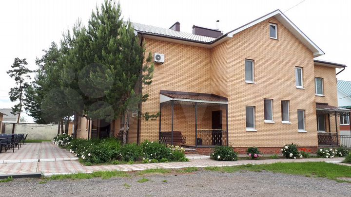 Дом 500 м² на участке 10 сот.