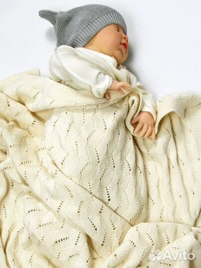 Плед вязаный (покрывало) для малыша Amarobaby
