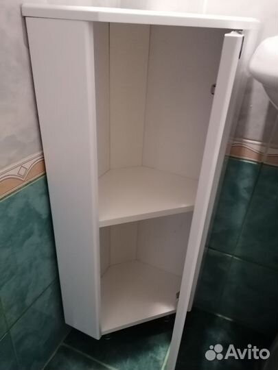 Пенал для ванной угловой