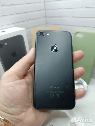 iPhone 7, 32 ГБ