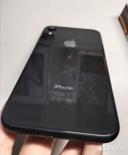 iPhone Xr, 64 ГБ