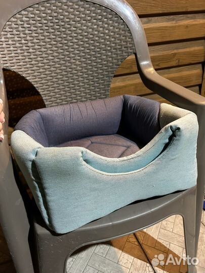 Лежанка для кошек