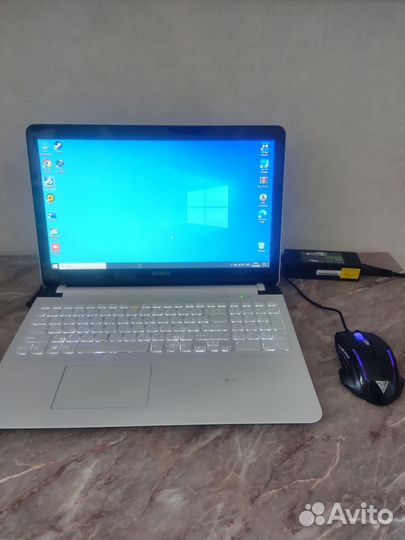 Ноутбук Sony Vaio i5
