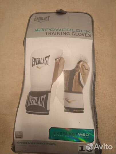 Боксерские перчатки 10 oz Everlast