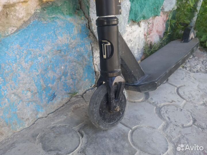 Трюковой самокат