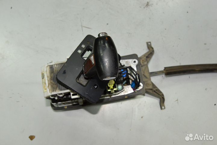 Кулиса переключения АКПП Volkswagen Touareg 3.2