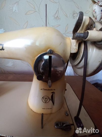 Финская швейная машина tikko