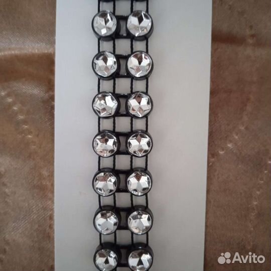 Резинки для волос со стразами