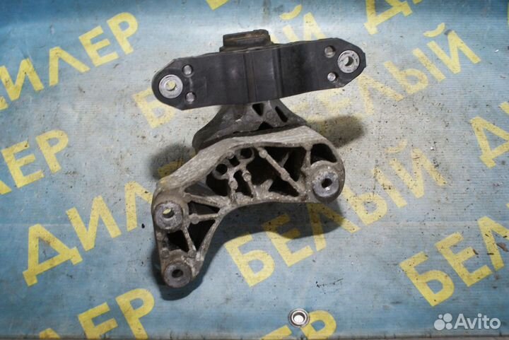Кронштейн кпп Chevrolet Cruze
