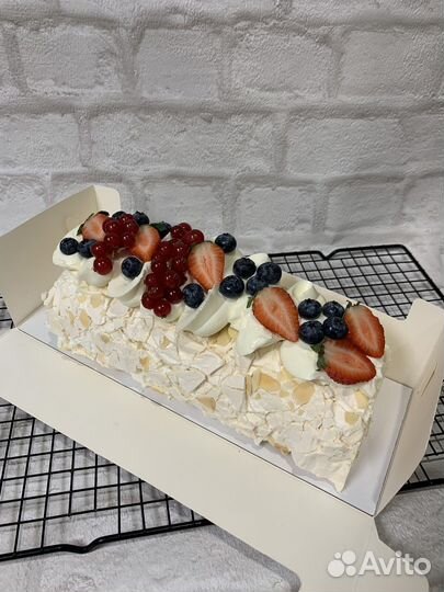 Меренговый рулет, капкейки, моти, трайфл и другое