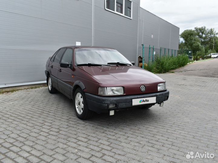 Volkswagen Passat, 1992