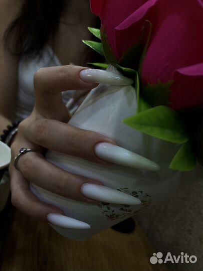 Маникюр педикюр