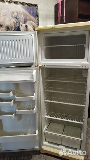 Холодильник бу стинол