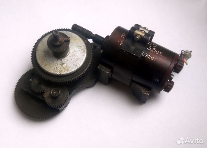 Двигатель для модели му-010