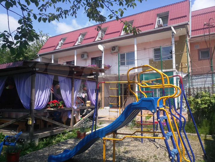 Комната 15 м² в 9-к., 3/3 эт.