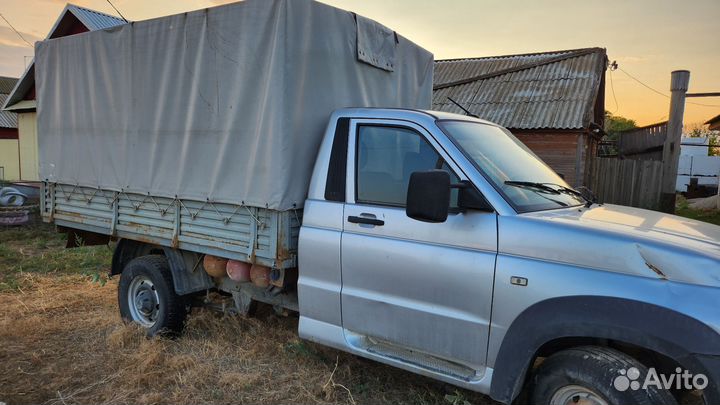 УАЗ Профи 2.7 МТ, 2017, 200 000 км