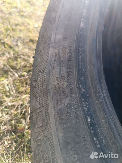 Gislaved NordFrost 100 215/55 R16