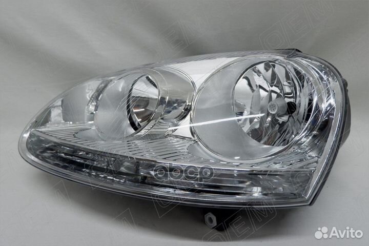 Фара левая Volkswagen Golf 5 (2003-2009) галоген