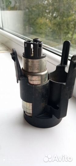 Топливный насос Вольво s60 2005 г. Оригинальный