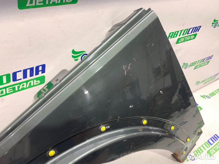 Крыло переднее левое Land Rover Discovery 3 дизель