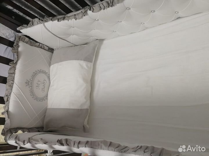 Кровать детское из дерева полный комплект