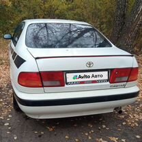 Toyota Carina E 1.6 MT, 1998, 450 000 км, с пробегом, цена 200 000 руб.