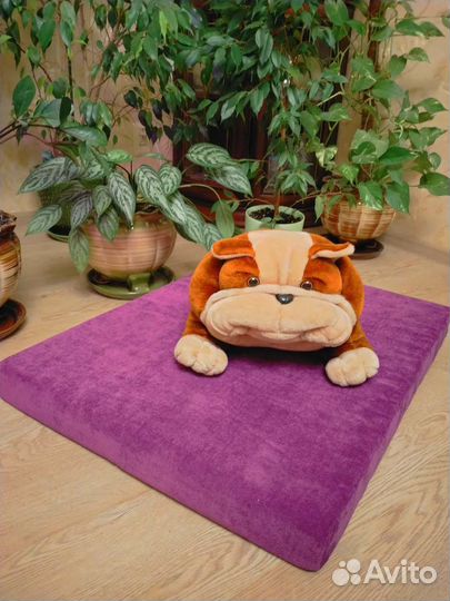 Лежанка для собак новая