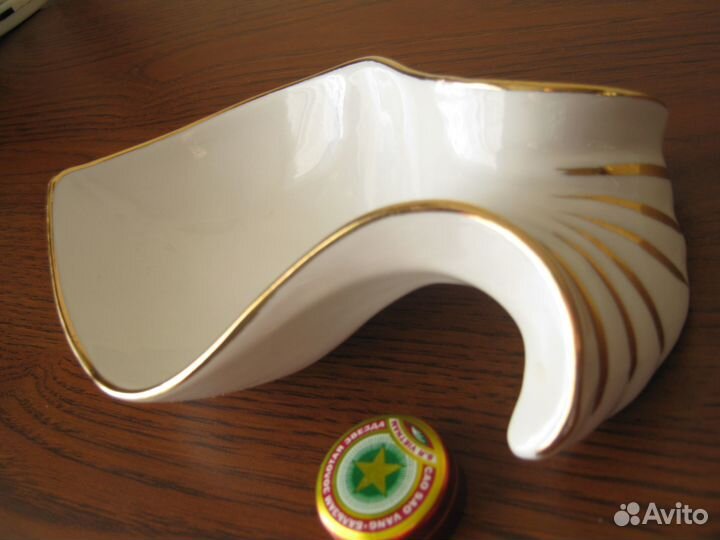 Икорница фарфоровая