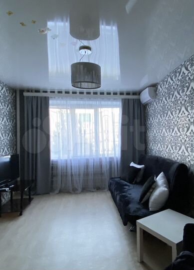 2-к. квартира, 52 м², 4/9 эт.
