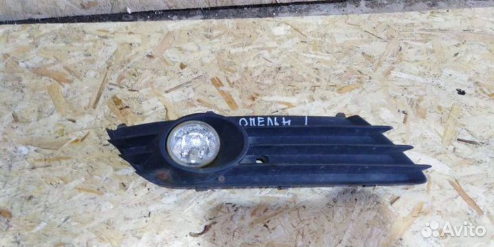 Рамка птф Opel Astra H 1.8 L