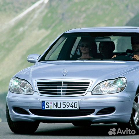 Бампер передний в цвет Mercedes S-Class W220