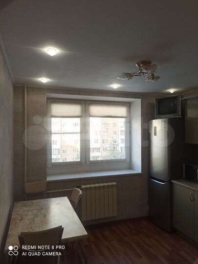 2-к. квартира, 57 м², 4/12 эт.