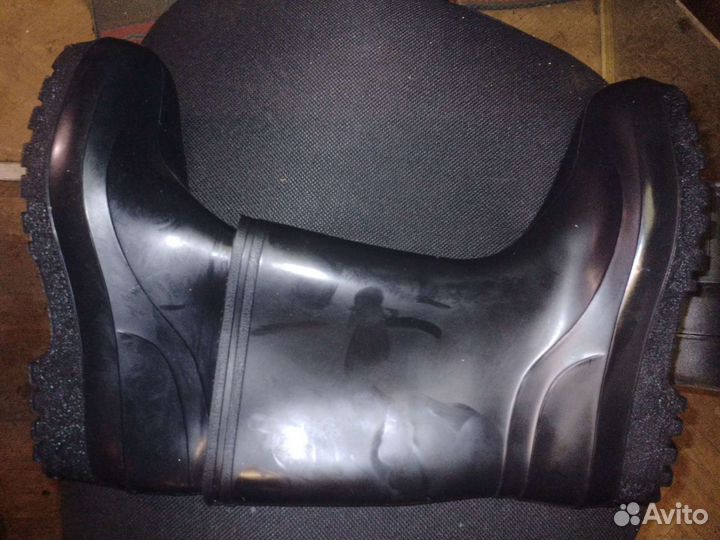 Сапоги резиновые р40