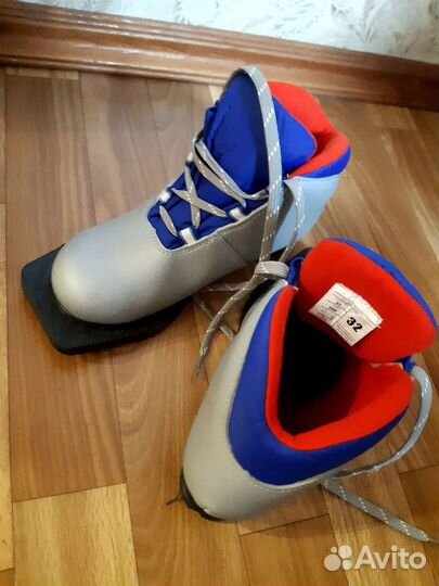 Детские лыжи с ботинками