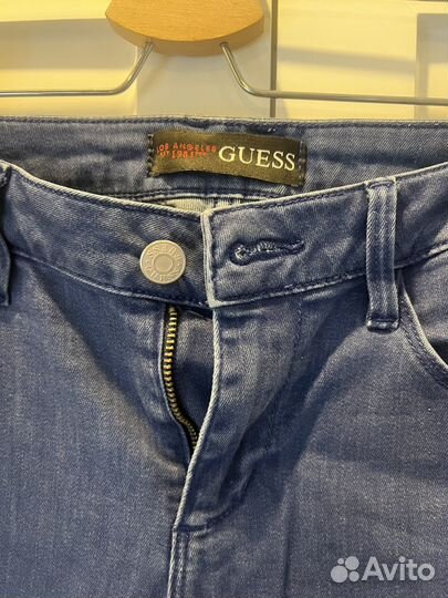 Джинсы guess