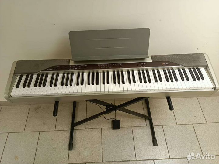 Цифровое пианино Casio Privia px-110