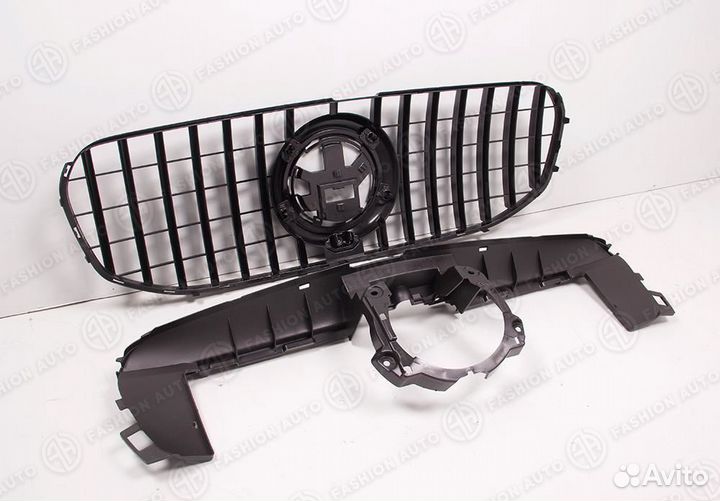 Решетка радиатора GT Mercedes GLS X167 черная