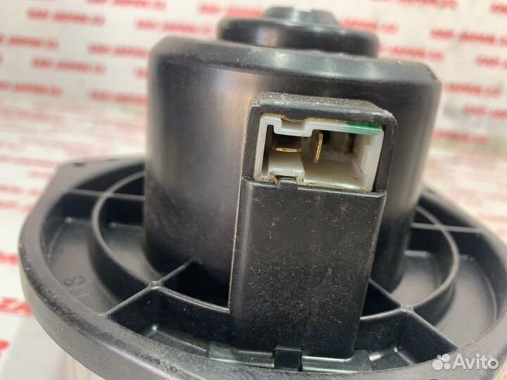 Мотор печки Mitsubishi Pajero Sport K94 4D56 2001