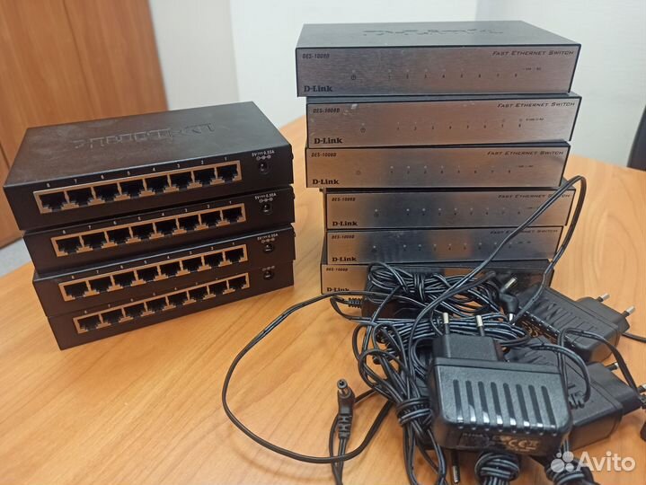 Коммутаторы 8 портов в металлическом корпусе