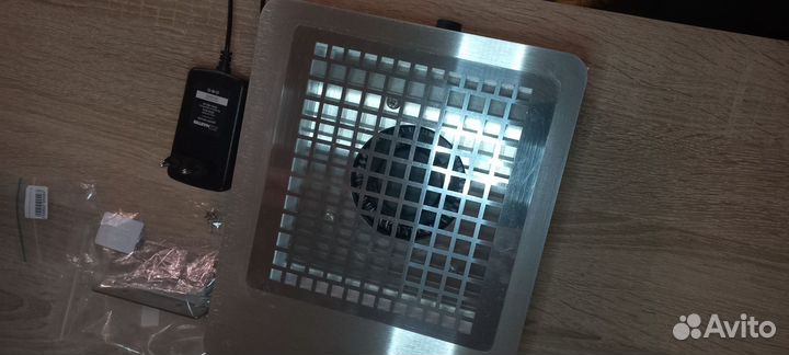 Вытяжка для маникюра встраиваемая