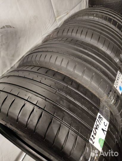 Michelin Pilot Sport 4 225/45 R18 95Y