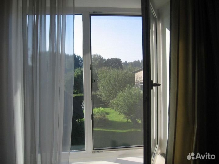 Москитная сетка на окно