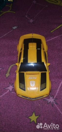 Трансформер автобот