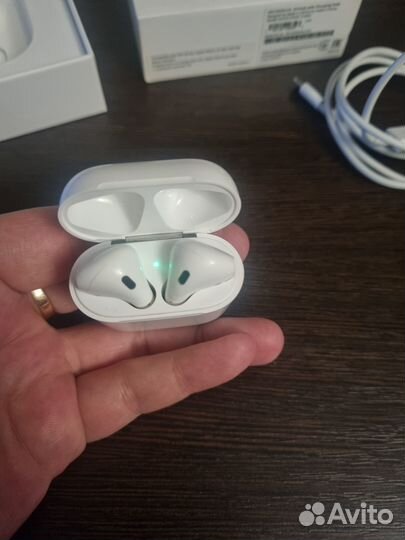 Airpods 2 оригинал