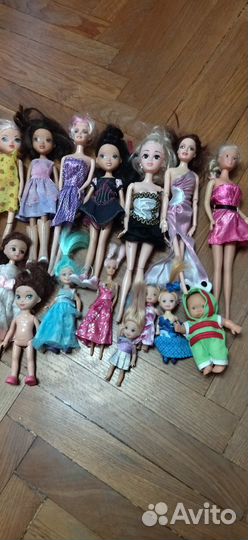 Коллекция кукол с гардеробом