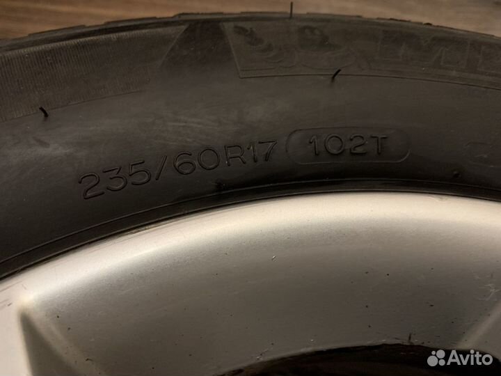 Колеса Mercedes GLK R17 на оригинальных дисках